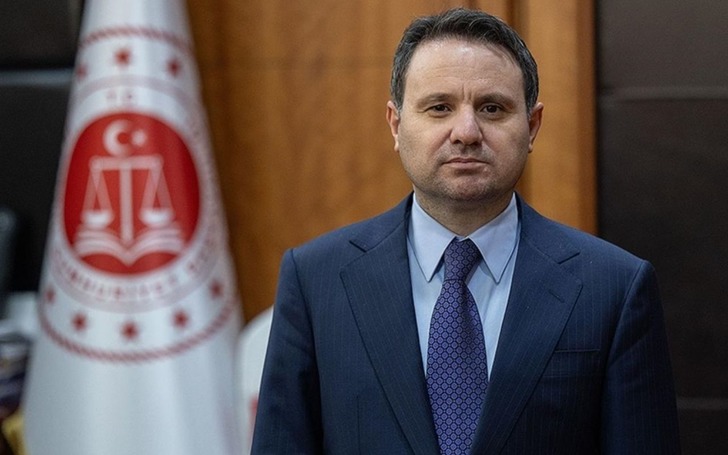 Adalet Bakanı G&uuml;rlek'ten yasa dışı bahis ve uyuşturucu operasyonları a&ccedil;ıklaması