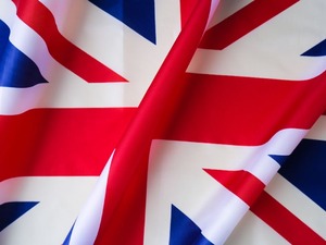 İngiltere'de perakende satışlar beklentilerin &uuml;zerinde arttı