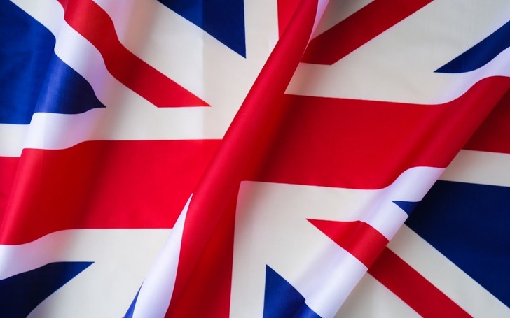 İngiltere'de perakende satışlar beklentilerin &uuml;zerinde arttı