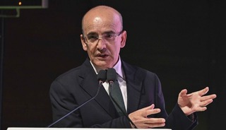 Kredi muslukları a&ccedil;ılıyor mu? Bakan Şimşek tarih verdi: "Kaynak bollaşacak!"