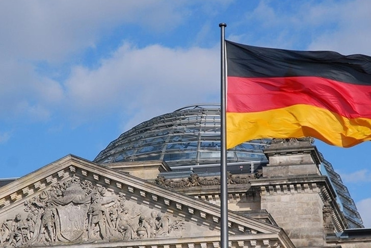 Almanya'da şirket faaliyetlerindeki b&uuml;y&uuml;me şubatta ivme kazandı