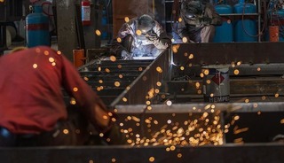 ABD'de imalat sanayi PMI şubatta geriledi