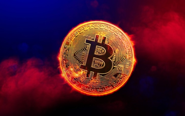 Bitcoin'de zirve &ouml;ncesi son viraj! Dev banka uyardı: Y&uuml;zde 30 d&uuml;ş&uuml;ş bekliyor