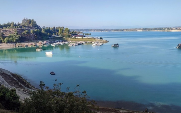 Adana'daki Seyhan Barajı'ndan kontroll&uuml; su tahliyesi s&uuml;r&uuml;yor