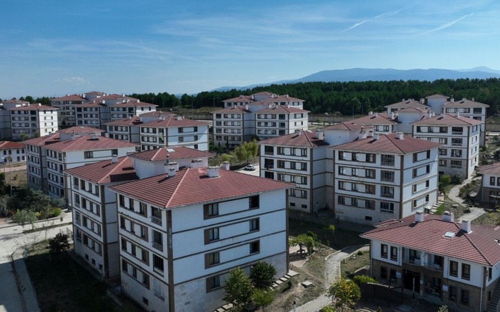 "Y&uuml;zyılın Konut Projesi" kapsamında Bursa'da yapılacak konutların kurası &ccedil;ekildi