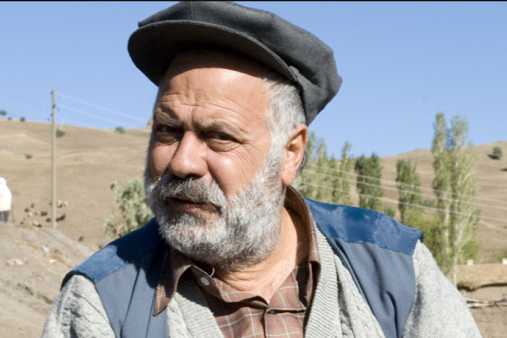 SON DAKİKA| Usta oyuncu Ali Tutal yaşamını yitirdi