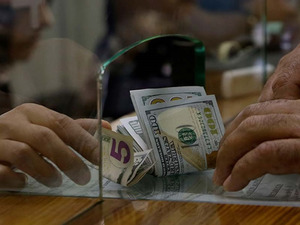 Bakanlık harekete ge&ccedil;ti! D&ouml;viz b&uuml;rolarına sıkı denetim: 859 işletmenin faaliyeti durduruldu