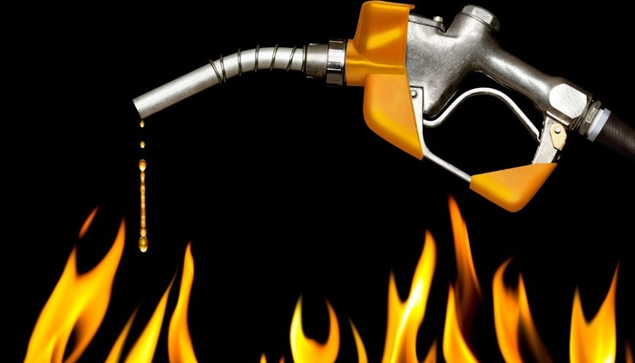 Ara&ccedil; sahipleri dikkat: Akaryakıtta dev zam kapıda (23 Mart 2026 g&uuml;ncel akaryakıt fiyatları)