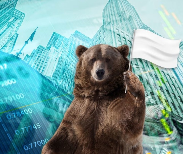 Altcoinlerde ayı bayrağı! Aşırı satım b&ouml;lgesi alarm verdi: Bitcoin nihai &ccedil;&ouml;k&uuml;şe mi gidiyor? 