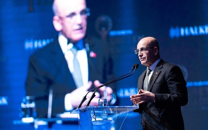 Bakan Şimşek: "Vergi harcamalarını milli gelire oranla d&uuml;ş&uuml;rd&uuml;k"