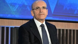 Bakan Şimşek "Dezenflasyon sürecini desteklemeye devam ediyoruz"