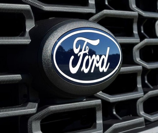 Ford, binlerce aracını geri &ccedil;ağırıyor