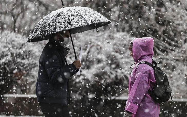 Meteoroloji&rsquo;den kritik uyarı: Kar, fırtına ve &ccedil;ığ tehlikesi bir arada!
