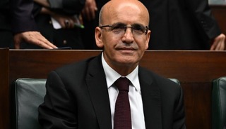 Bakan Şimşek: "&Uuml;lkemizin kredi notundaki artışlar devam ediyor"