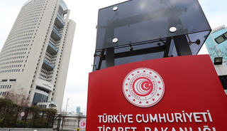Ticaret Bakanlığı a&ccedil;ıkladı! "Hizmet ihracatını desteklerle daha da g&uuml;&ccedil;lendiriyoruz"