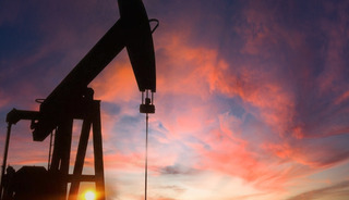 O da y&uuml;kseltenler kervanına katıldı! Petrol i&ccedil;in yeni tahmin