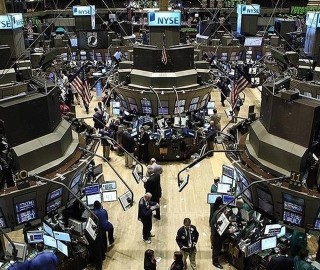 New York borsası d&uuml;ş&uuml;şle a&ccedil;ıldı