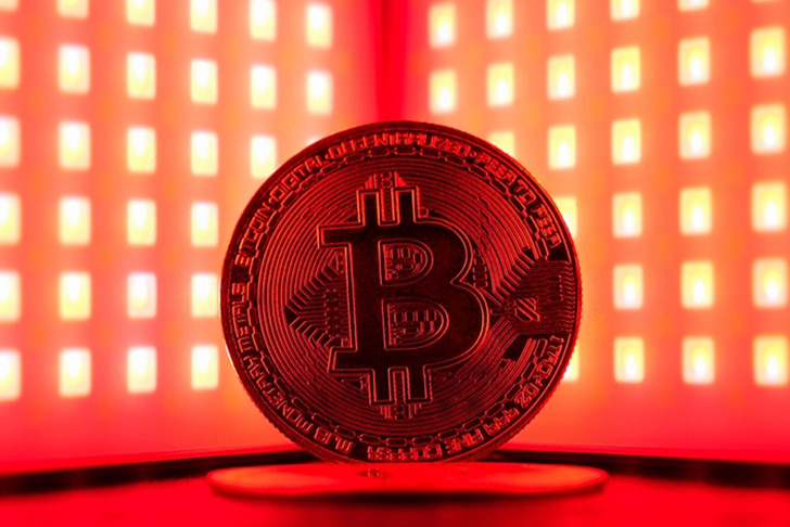 Bitcoin 5 aydır kabusu yaşatıyor! Kayıp 2 trilyon doları aştı: "Daha fazla d&uuml;ş&uuml;ş gelebilir"