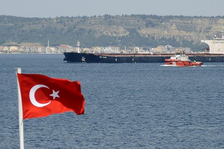 Denizcilik Genel M&uuml;d&uuml;rl&uuml;ğ&uuml;nden H&uuml;rm&uuml;z Boğazı'ndaki T&uuml;rk bayraklı gemiler i&ccedil;in uyarı