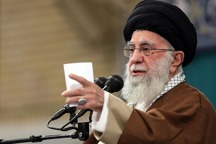 İran basını a&ccedil;ıkladı! Hamaney'in yerine ge&ccedil;ecek isim belli oldu