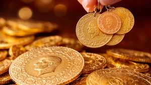 Savaş gerilimi gram altını 8 bin TL'ye yaklaştırdı! Bankalar makası a&ccedil;tı, fiyat farkı b&uuml;y&uuml;d&uuml;