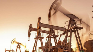 Petrol fiyatları 80 dolara yaklaşınca harekete ge&ccedil;tiler! 8 &uuml;lke karar aldı: &Uuml;retim artacak