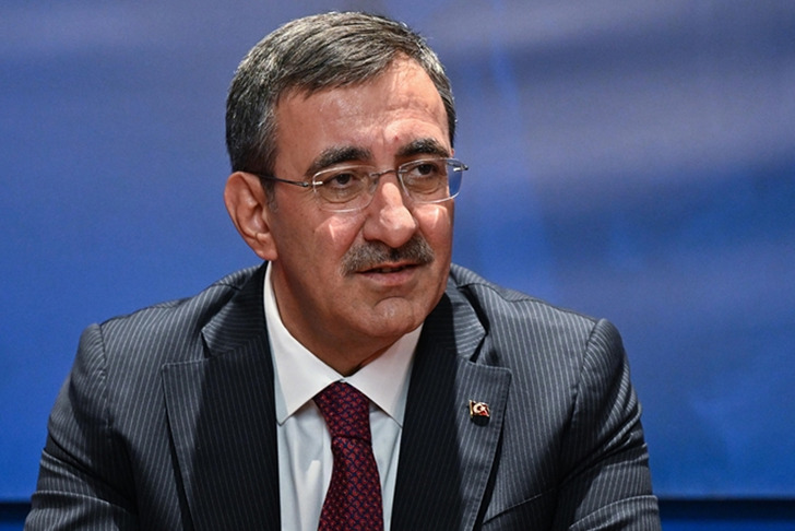 Gerilim 3. g&uuml;n&uuml;nde! Cumhurbaşkanı Yardımcısı Yılmaz 'Tedbirler alındı' diyerek a&ccedil;ıkladı