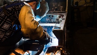 Avro B&ouml;lgesi'nde imalat sanayi PMI şubatta y&uuml;kseldi