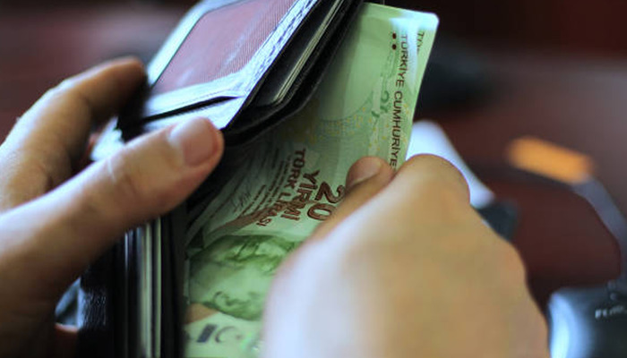 Sadece dilek&ccedil;e verenler yararlanabilecek! B&uuml;y&uuml;me oranı maaşlara zam olarak yansıyacak