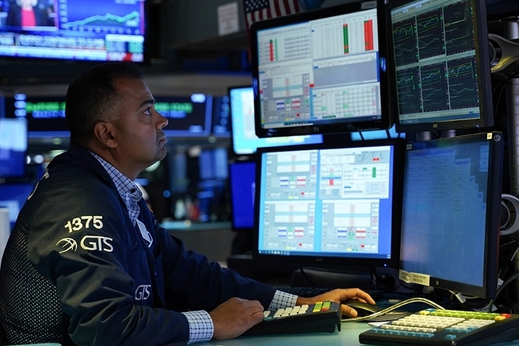 K&uuml;resel piyasalar Orta Doğu'da devam eden gerilimlerle negatif seyrediyor