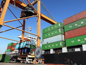 Veriler a&ccedil;ıklandı! Dış ticaret a&ccedil;ığı şubat ayında y&uuml;kseldi