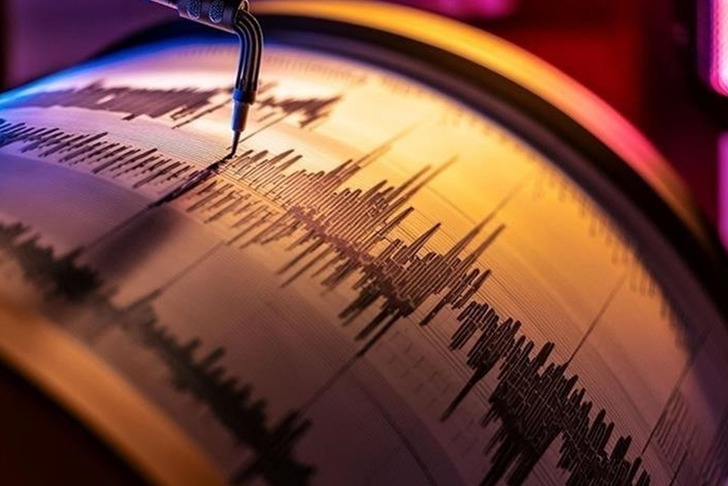 AFAD duyurdu! Karadeniz'de 4.3 b&uuml;y&uuml;kl&uuml;ğ&uuml;nde deprem