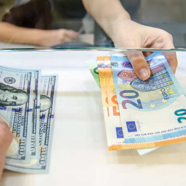 Dolar ve euro g&uuml;ne nasıl başladı? (4 Mart 2026 g&uuml;ncel d&ouml;viz kurları)