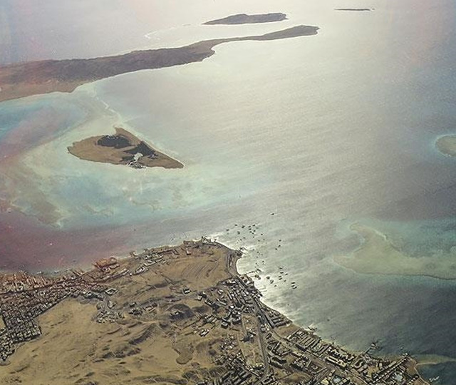 İran "Uyarılar dikkate alınmadı" diyerek 10 tanesini birden vurdu