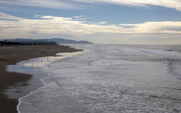 Marmaris'te deniz suyu yaklaşık 5 metre &ccedil;ekildi