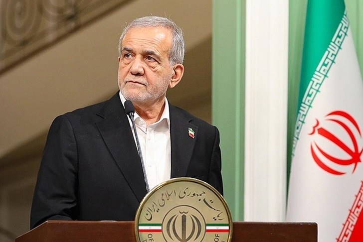 İran Cumhurbaşkanı Pezeşkiyan: "Komşu &uuml;lkelerle kardeşiz ancak herhangi bir saldırıya karşılık veririz"