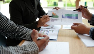 Orta Doğu'da tırmanan gerilim Avro B&ouml;lgesi&rsquo;nde yatırımcı g&uuml;venini sarstı