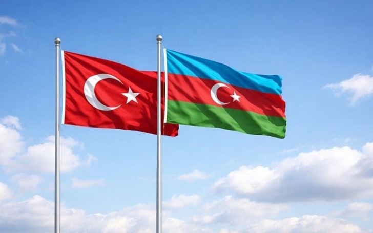 Azerbaycan, T&uuml;rk hava sahasına giren balistik m&uuml;himmata ilişkin a&ccedil;ıklama yaptı