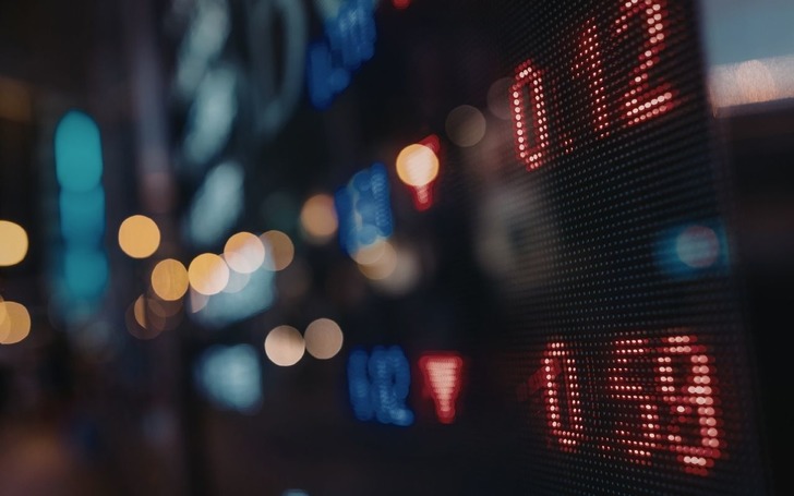 New York borsası d&uuml;ş&uuml;şle a&ccedil;ıldı