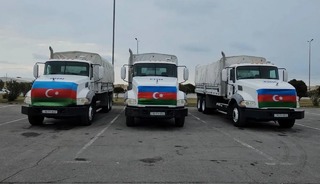Azerbaycan İran'a insani yardım g&ouml;nderdi