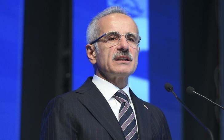 Bakan Uraloğlu: "İstanbul Havalimanı Avrupa'daki en yoğun havalimanı oldu"