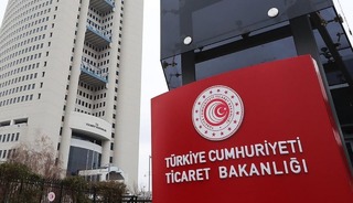 Ticaret Bakanlığı ekiplerinden sıkı denetim! Kurallara uymayan cezadan ka&ccedil;amadı
