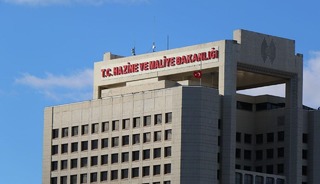 Hazine iki ihaleyle 45,6 milyar lira bor&ccedil;landı