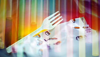 Bakanlık harekete ge&ccedil;ti! Plastik bardak, pipet ve &ccedil;atal tarih oluyor