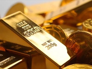 Ons altın 5 bin doların altında! İşte piyasalarda g&uuml;n ortası