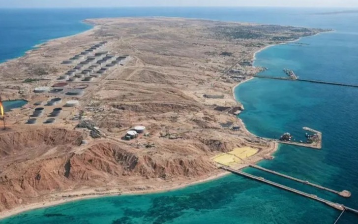 İran'ın Hark Adası'nda petrol altyapısının zarar g&ouml;rmediği a&ccedil;ıklandı