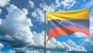 Venezuela'dan Kolombiya'ya kara yolundan ilk gaz sevkiyatı ger&ccedil;ekleştirildi