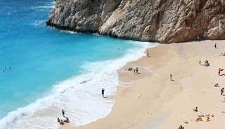 Turizmde savaş g&ouml;lgesi: Rezervasyonlar iptal ediliyor