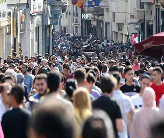 Veriler a&ccedil;ıklandı! Kayıtlı işsiz sayısı şubat ayında y&uuml;kseldi