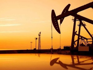 Japonya, rezervlerinden petrol&uuml; piyasaya s&uuml;rmeye başladı